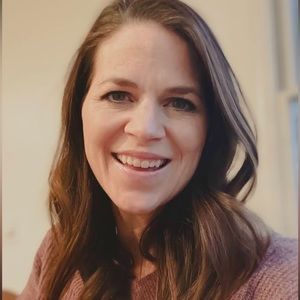 Meet your Posher, Libby